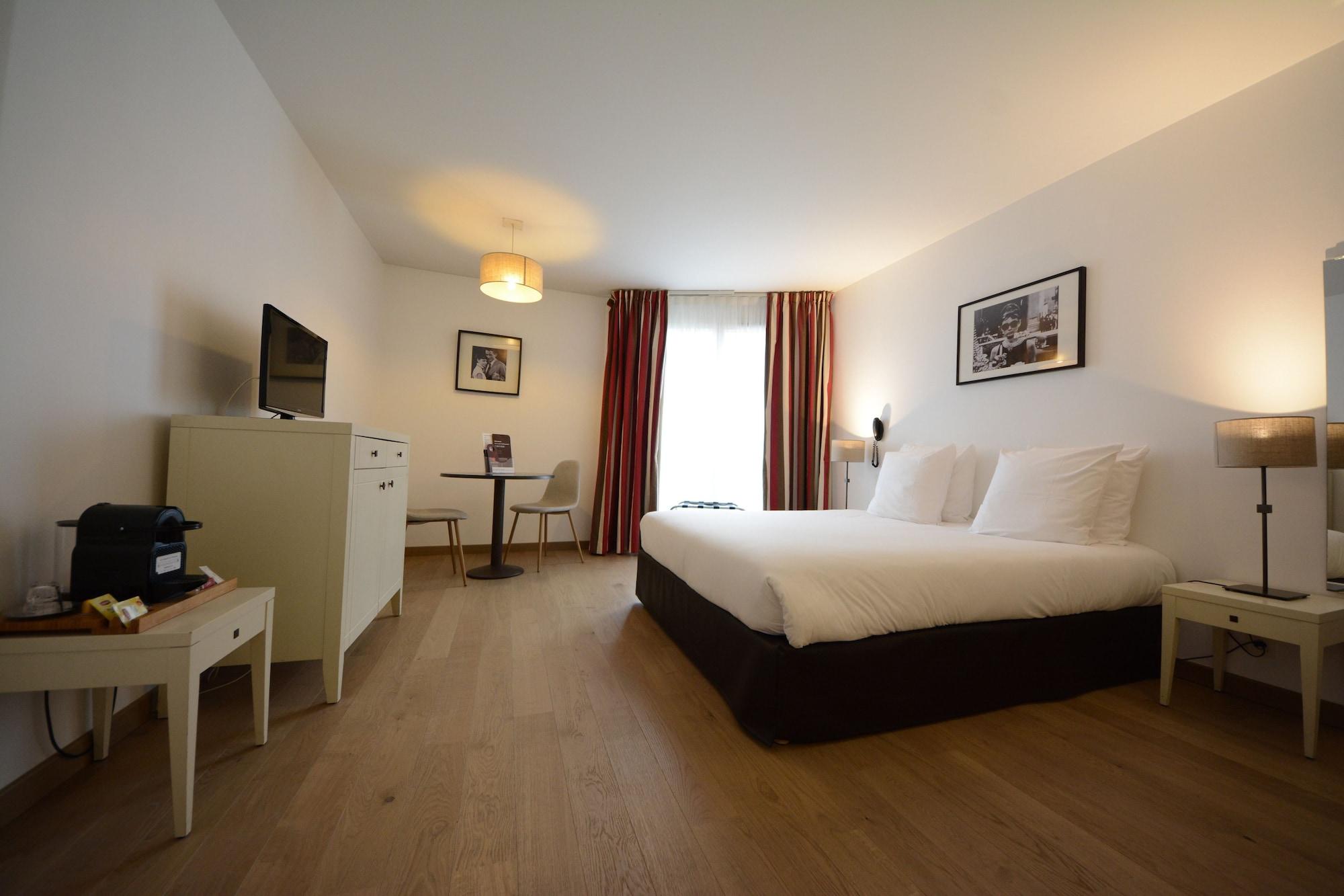 Hotel Cerise Chatou Luaran gambar