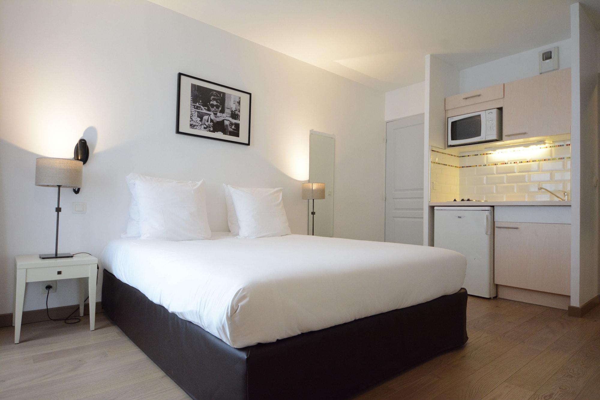 Hotel Cerise Chatou Luaran gambar