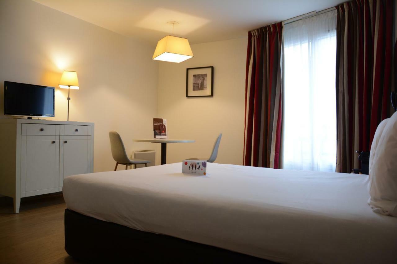 Hotel Cerise Chatou Luaran gambar
