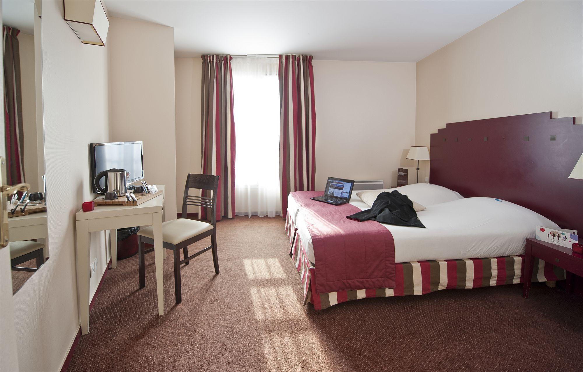 Hotel Cerise Chatou Luaran gambar